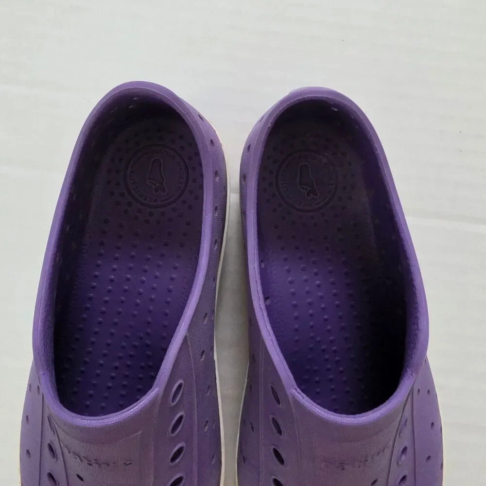 Native Jefferson Slip On Kids Water Shoes Purple Size J2 Lightweight Comfortable